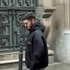 Ascolta Celo, guarda video musicali, leggi la biografia, vedi le date del tour & altro!