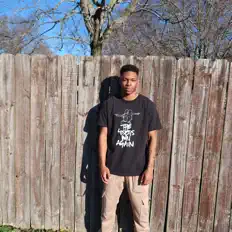 Iceyyleek सुनें, म्यूज़िक वीडियो देखें, बायो पढ़ें, दौरे की तारीखें और बहुत कुछ देखें!