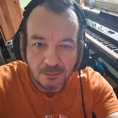 收听 Relaxing Jazz Music、观看音乐视频、阅读小传、查看巡演日期等 ！