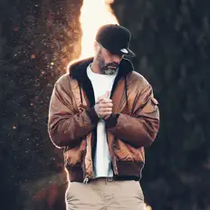 Ouve Damdam Alaprod, vê vídeos de música, lê a biografia, vê as datas da digressão e muito mais!