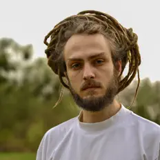Dengarkan Jon Moon, tonton video musik, baca bio, lihat tanggal tur & lainnya!