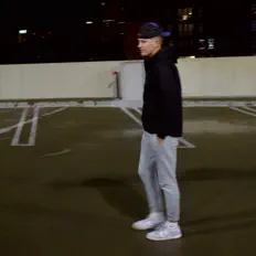 收听 EHardy、观看音乐视频、阅读小传、查看巡演日期等 ！