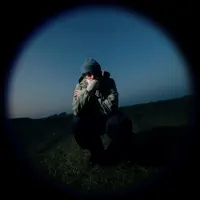 undefined dinle, müzik videolarını izle, biyografisini oku, tur tarihlerini ve daha fazlasını gör!