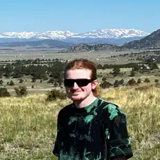 LiL Echo을(를) 듣고, 뮤직 비디오를 보고, 약력을 읽고, 투어 일정 등을 확인하세요!