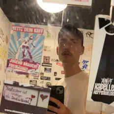 收听 Fonso067、观看音乐视频、阅读小传、查看巡演日期等 ！