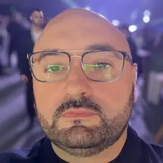 Hör dir Salimov Rolan an, schau dir Musikvideos an, lies die Biografie, finde Tourdaten und mehr!