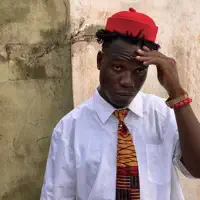 收听 undefined、观看音乐视频、阅读小传、查看巡演日期等 ！