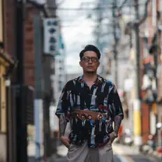 收听 Dodge Noledge、观看音乐视频、阅读小传、查看巡演日期等 ！