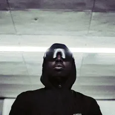 Escucha a Melvin, mira videos musicales, lee su biografía, consulta las fechas de las gira y más.