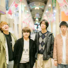 Escucha a Last me, mira videos musicales, lee su biografía, consulta las fechas de las gira y más.