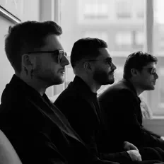 Posłuchaj wykonawcy The Later Project, obejrzyj teledyski, przeczytaj biografię, zobacz daty tras koncertowych i nie tylko!