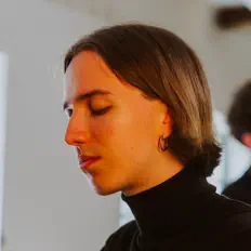 Listen to Martin Biesecke, watch music videos, read bio, see tour dates & more!
