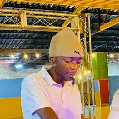 Abuti kshozを聴いたり、ミュージックビデオを鑑賞したり、経歴やツアー日程などを確認したりしましょう！