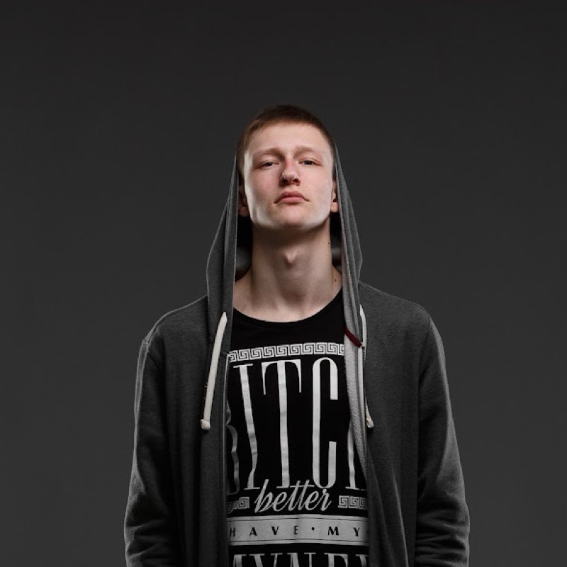 Smokeez - По пятам (feat. Джиос)