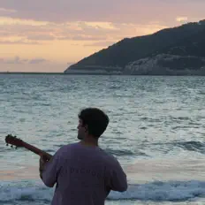 Boren dinle, müzik videolarını izle, biyografisini oku, tur tarihlerini ve daha fazlasını gör!