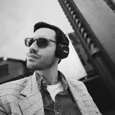 Mateo Oxley सुनें, म्यूज़िक वीडियो देखें, बायो पढ़ें, दौरे की तारीखें और बहुत कुछ देखें!