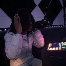 An2k khii dinle, müzik videolarını izle, biyografisini oku, tur tarihlerini ve daha fazlasını gör!