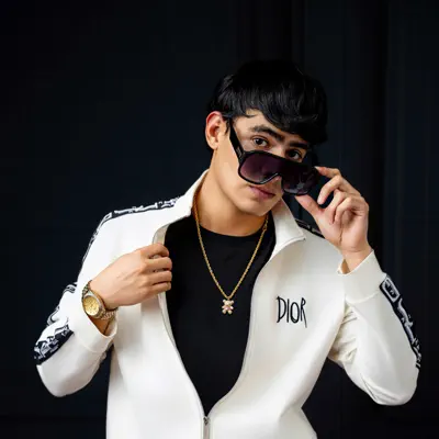 Listen to Andi Luan ♛, watch music videos, read bio, see tour dates & more!