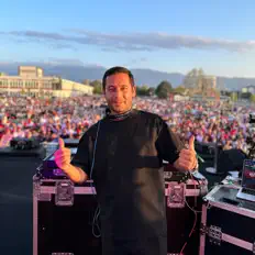 Listen to Fatih Ayvaz, watch music videos, read bio, see tour dates & more!