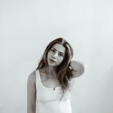 Listen to Hayley Reardon, watch music videos, read bio, see tour dates & more!