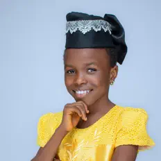 Hör dir min.frank an, schau dir Musikvideos an, lies die Biografie, finde Tourdaten und mehr!