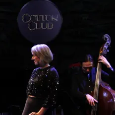 Listen to Anna Högberg, watch music videos, read bio, see tour dates & more!