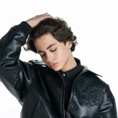 Tamik: песни, клипы, биография, даты выступлений и многое другое.