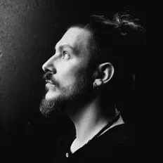 Listen to Riky Em, watch music videos, read bio, see tour dates & more!