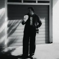 Dengarkan Alex Tierney, tonton video musik, baca bio, lihat tanggal tur & lainnya!