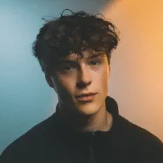 Luister naar Tanner Grigoli, bekijk muziekvideo's, lees de bio, bekijk de tourdata, en meer!