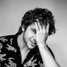 Ouve Gibson Musisko, vê vídeos de música, lê a biografia, vê as datas da digressão e muito mais!