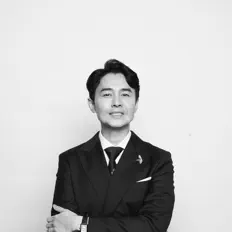 聆聽 Wawan Yap、觀看音樂影片、閱讀小傳、查看巡演日期等！