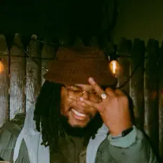 Ouve RON, vê vídeos de música, lê a biografia, vê as datas da digressão e muito mais!