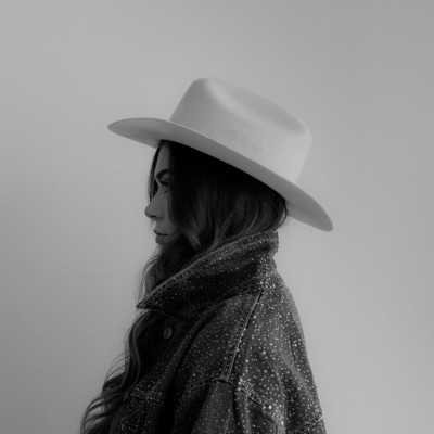 Listen to Lauren Craig, watch music videos, read bio, see tour dates & more!
