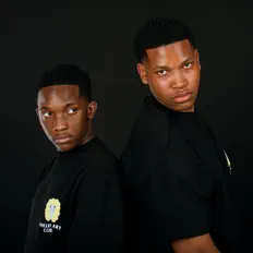 Listen to Inter B & Draad, watch music videos, read bio, see tour dates & more!
