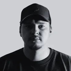 Hör dir Colton Bayless an, schau dir Musikvideos an, lies die Biografie, finde Tourdaten und mehr!