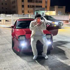 收听 Longway East、观看音乐视频、阅读小传、查看巡演日期等 ！