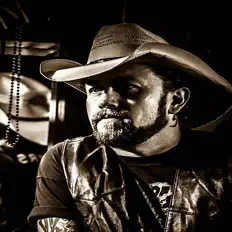 Jackson Taylor & The Sinnersを聴いたり、ミュージックビデオを鑑賞したり、経歴やツアー日程などを確認したりしましょう！