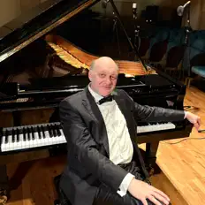 Listen to Mikhail Kazakevich, watch music videos, read bio, see tour dates & more!