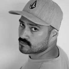 Listen to Giovanni Sabaducci, watch music videos, read bio, see tour dates & more!