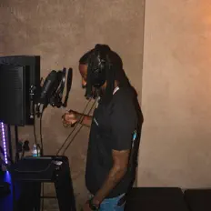 Dengarkan Lil Woady, tonton video musik, baca bio, lihat tanggal tur & lainnya!