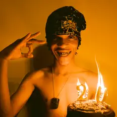 Brotherkupa सुनें, म्यूज़िक वीडियो देखें, बायो पढ़ें, दौरे की तारीखें और बहुत कुछ देखें!