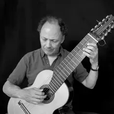 收听 Miguel Guldimann、观看音乐视频、阅读小传、查看巡演日期等 ！