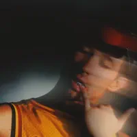 undefined dinle, müzik videolarını izle, biyografisini oku, tur tarihlerini ve daha fazlasını gör!