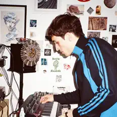 Hör dir marcelo an, schau dir Musikvideos an, lies die Biografie, finde Tourdaten und mehr!