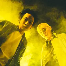 Ακούστε περιεχόμενο από RiL, παρακολουθήστε μουσικά βίντεο, διαβάστε το βιογραφικό, δείτε ημερομηνίες περιοδείας, και πολλά ακόμη!