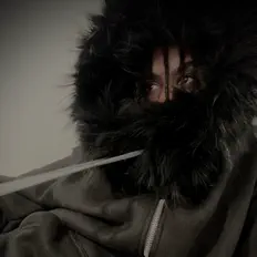 Nintoを聴いたり、ミュージックビデオを鑑賞したり、経歴やツアー日程などを確認したりしましょう！