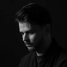 Listen to Noam Williamson, watch music videos, read bio, see tour dates & more!