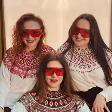 Escucha a Анця, mira vídeos musicales, lee la biografía, consulta fechas de giras y mucho más.