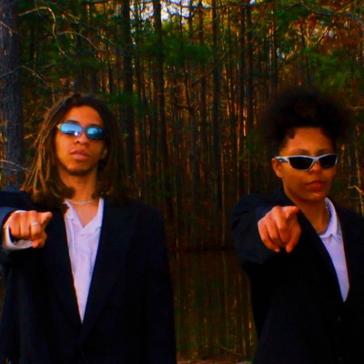 Listen to Pparallel Pplay, watch music videos, read bio, see tour dates & more!